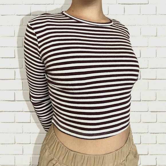 long-sleeved crop F21 crop top (S-L) - Picture 1 of 2